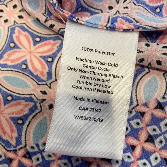 Talbots outlet, blue and pink sleeveless blouse, medium - Picture 7 of 10